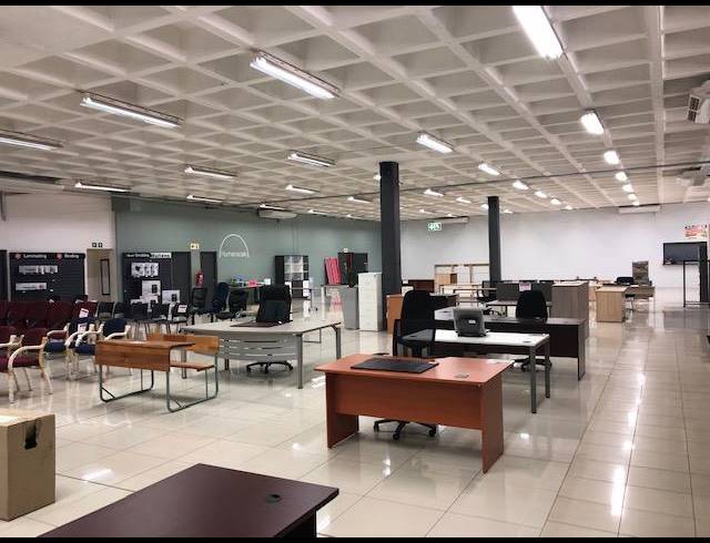 1,350M² WAREHOUSE TO LET IN PINETOWN CENTRAL